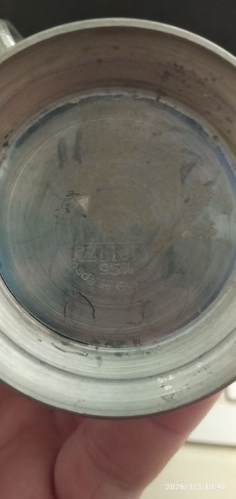 Вінтажний оловяний бокал