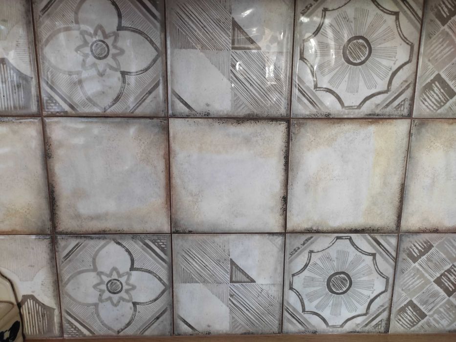 Nowe płytki ścienne Ceramstic Kresti beige geo 20x20