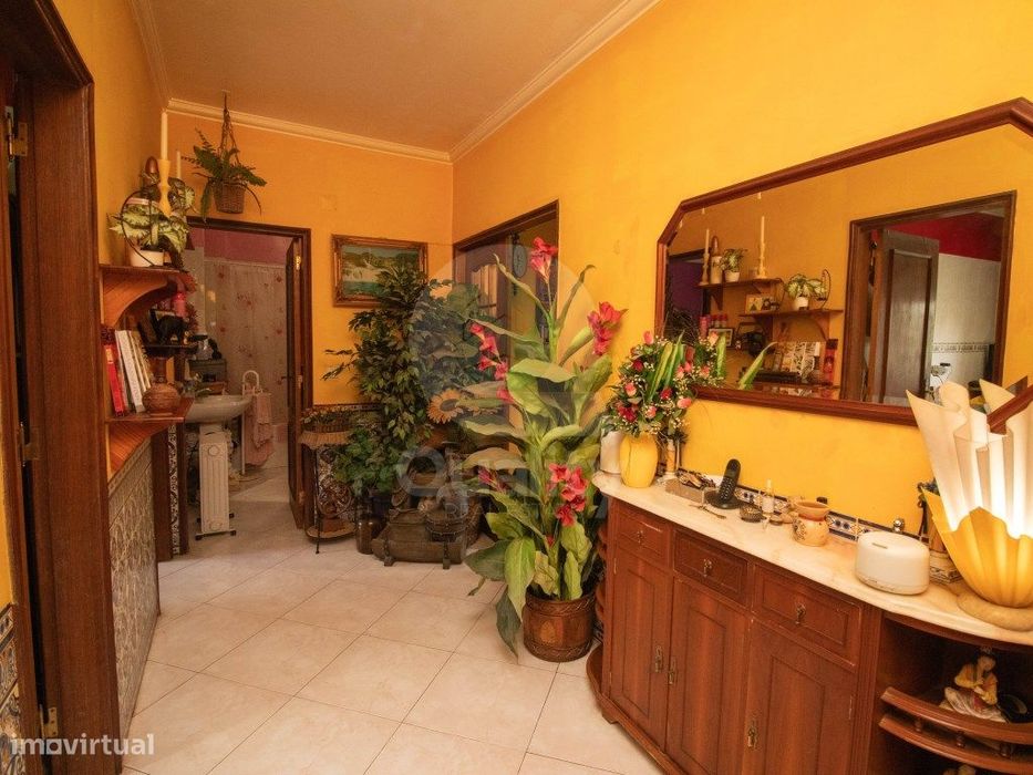 Aconchegante T1+1 com arrecadação na Quinta do Conde — Quinta do Conde, Setúbal