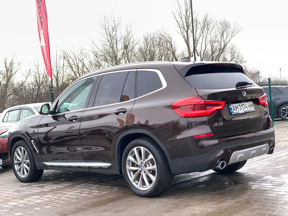 BMW X3 2018 2.0 бензин