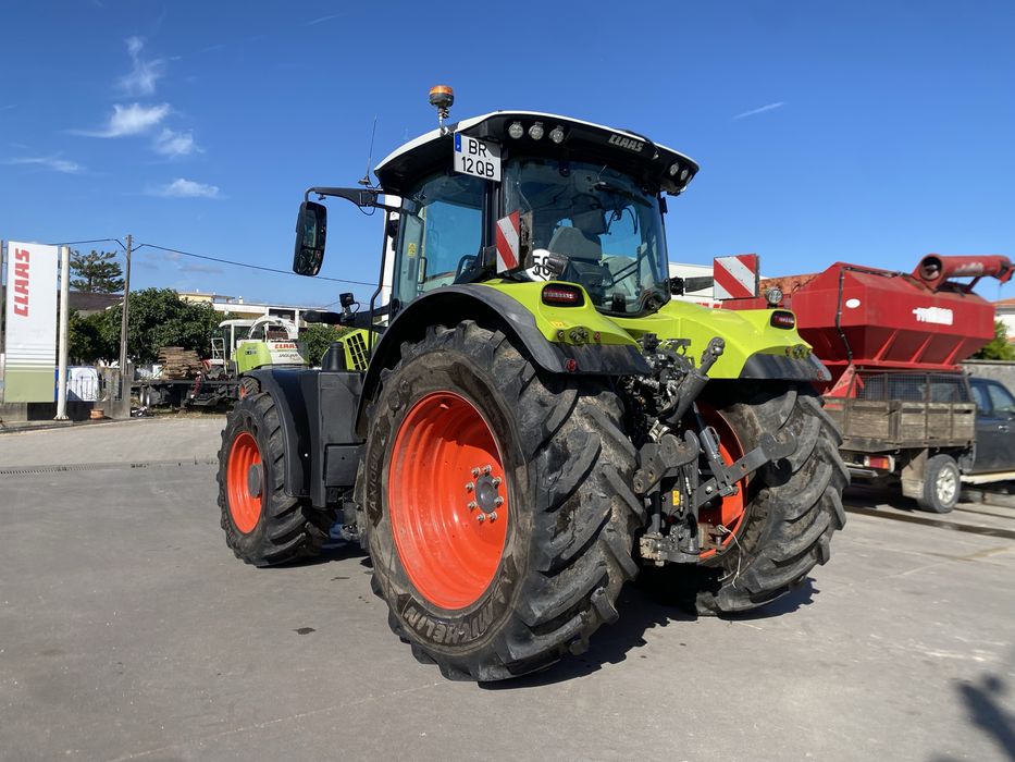 Claas Arion 660 Cmatic
