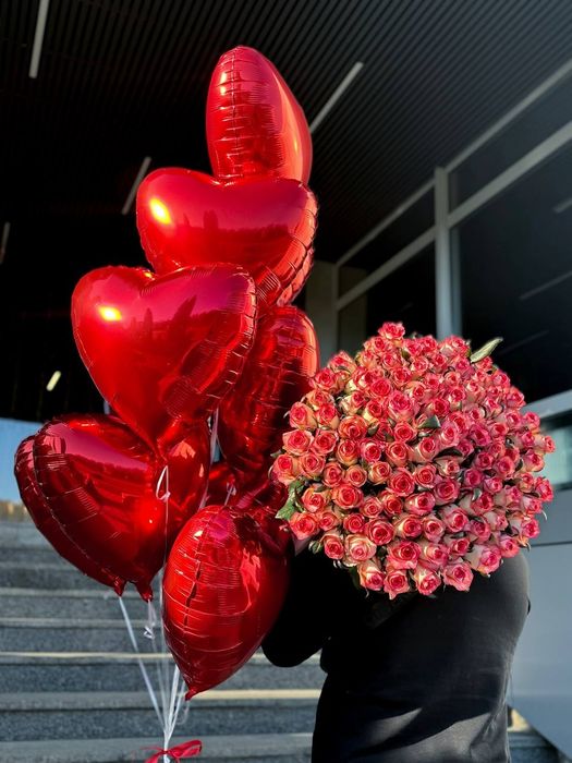 101 троянда, доставка квітів рози оптом