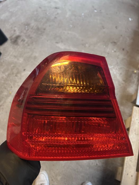 Klapa ,lampy i progi do BMW e90
