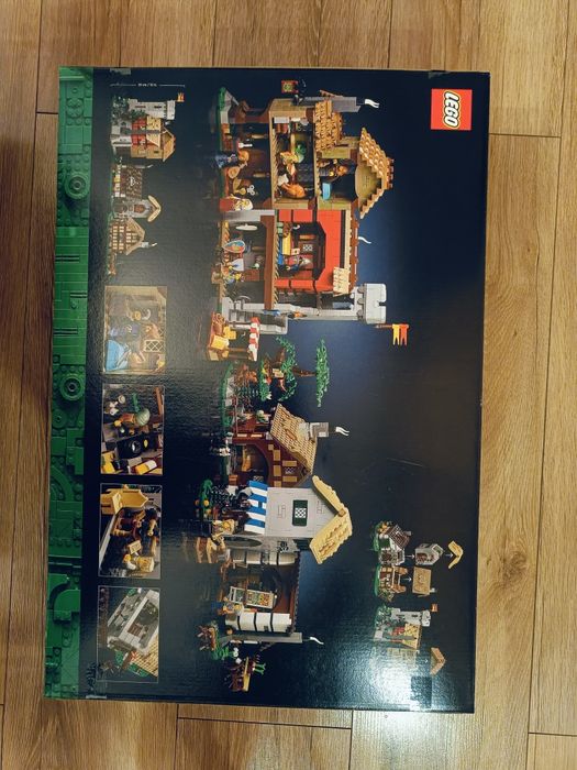 LEGO 10332 ICONS - Średniowieczny plac miejski