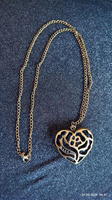 Duże serce na łańcuszku