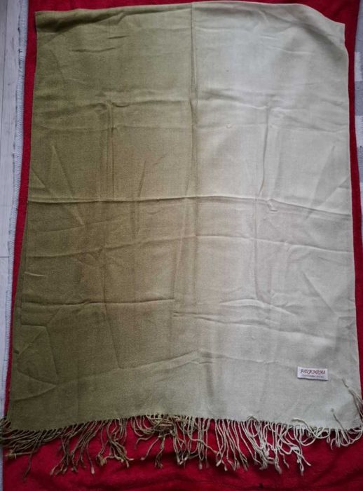 szal ombre zieleń oliwkowa kaszmir