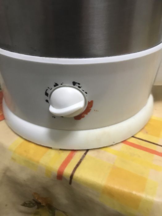 Cheleira electrica com tegulador de aquecimento