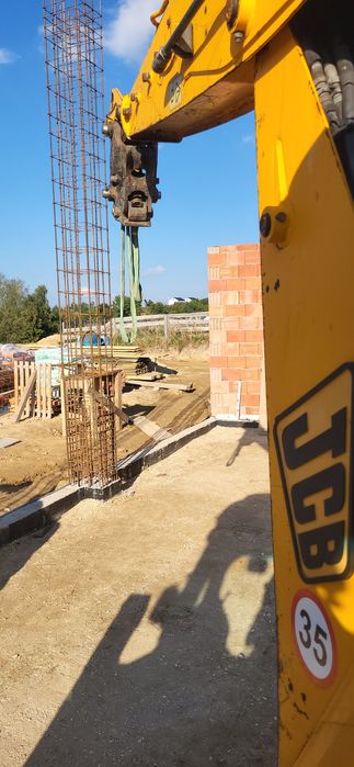 Uslugi koparko ładowarką