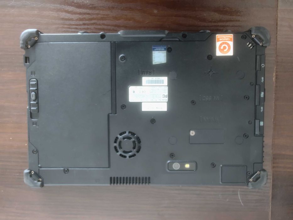 Захищений планшет windows 10 pro Durabook rR11 4/128