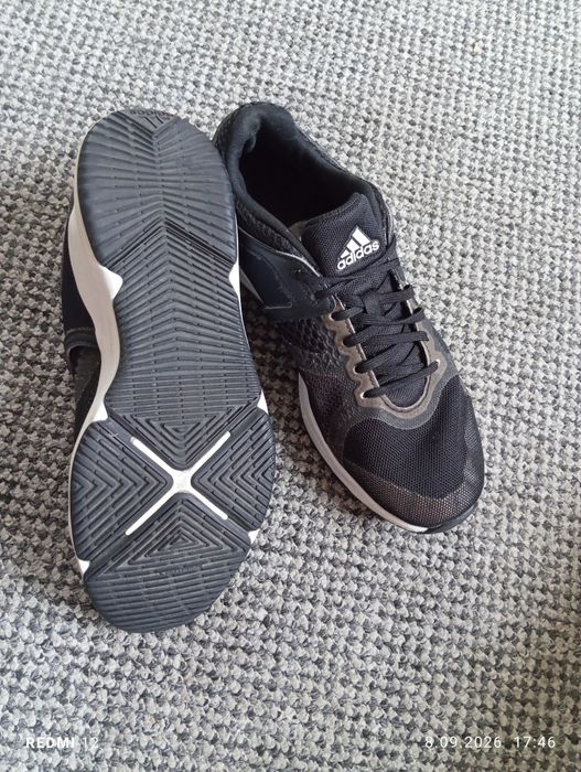 damskie buty treningowe adidas Crazymove Cloudfoam r. 40
