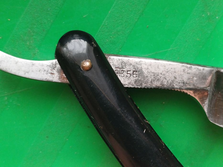 Опасная бритва СССР"Волга" 1956 год "труд" с.Вача.