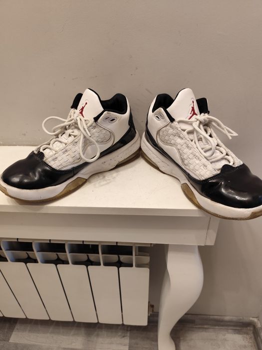 Buty Jordan rozmiar 40.