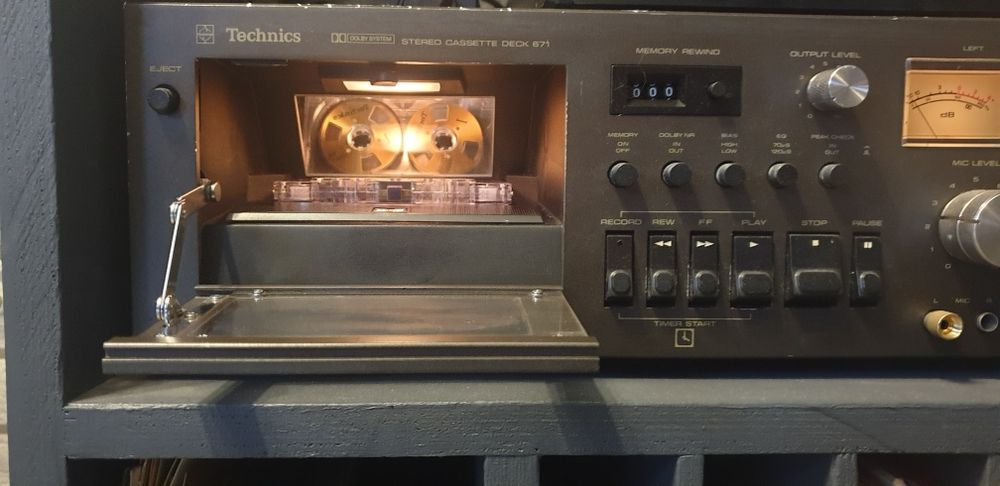 Magnetofon kasetowy Technics RS 671