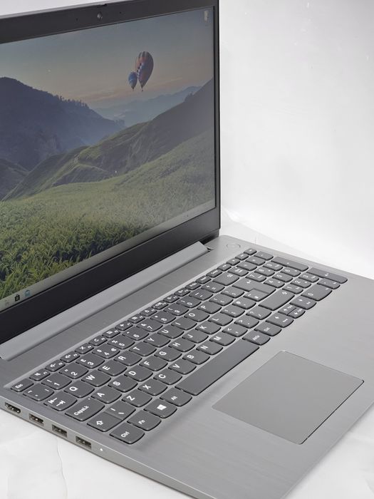 Шустрый Lenovo ideapad 15.6"