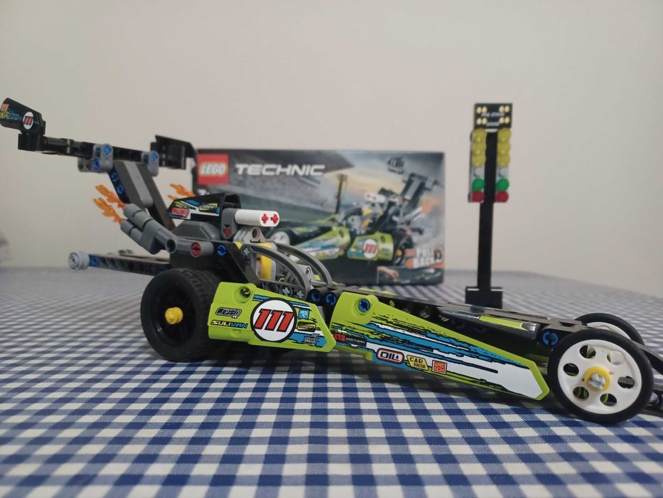 Lego Tecnic 42103 Dragster