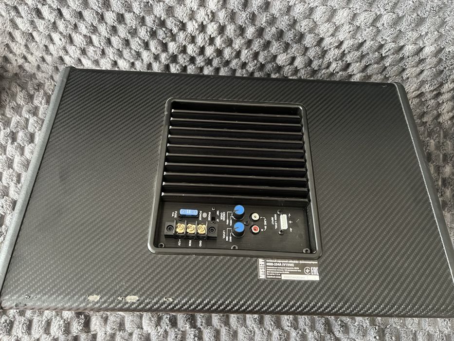 Продам сабвуфер mystery mbb-254a