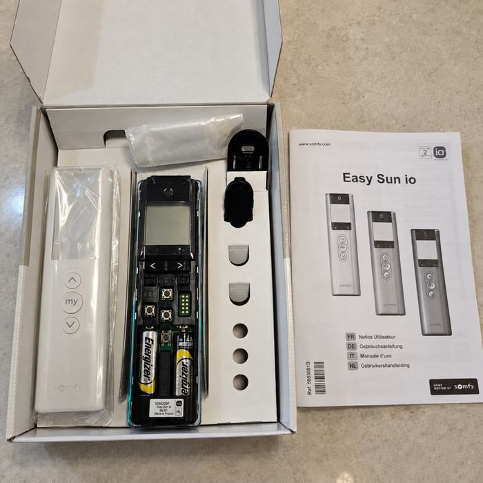 Somfy Easy Sun io – pilot do rolet i markiz, kompletny zestaw