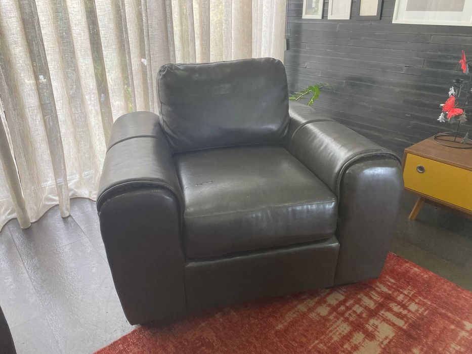 Conjunto de 2 Cadeirões