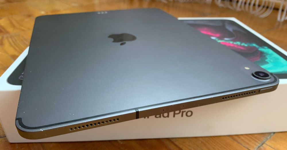 Apple iPad Pro 11 64gb 4G Wi-Fi Cellular гарний стан