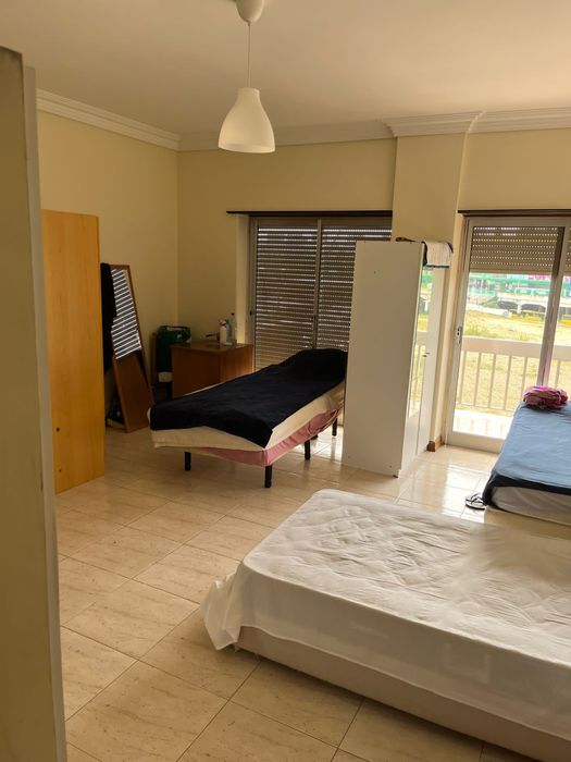 Quarto partilhado Campo Grande