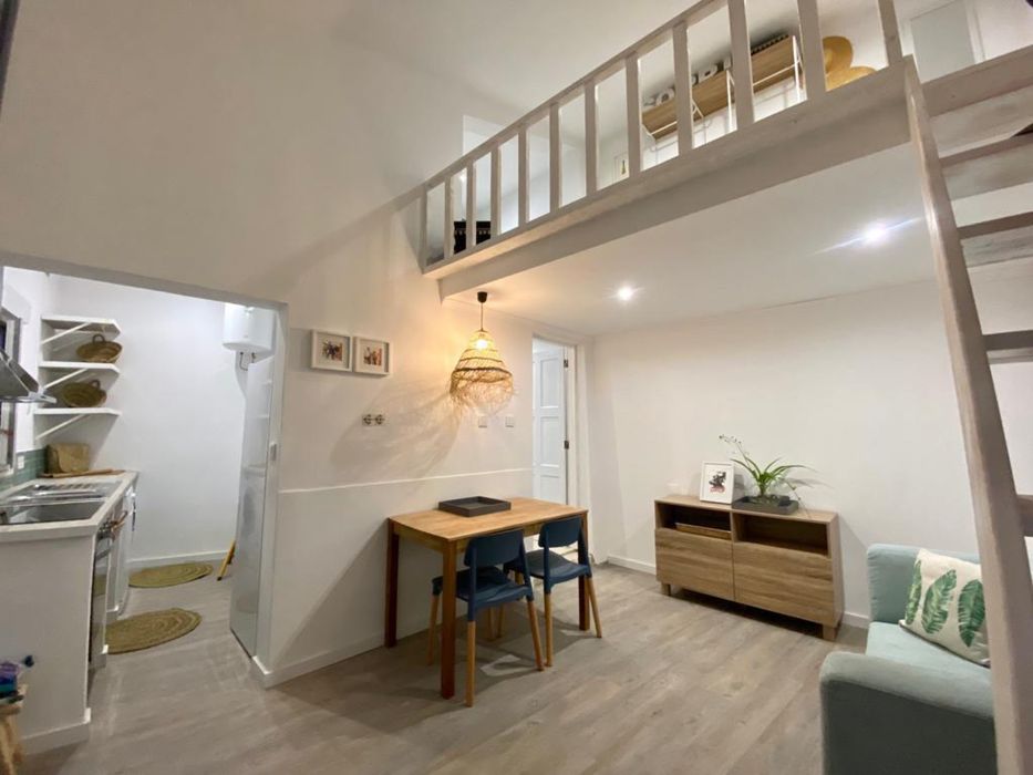 Moradia | Ferragudo | T1 junto à praia