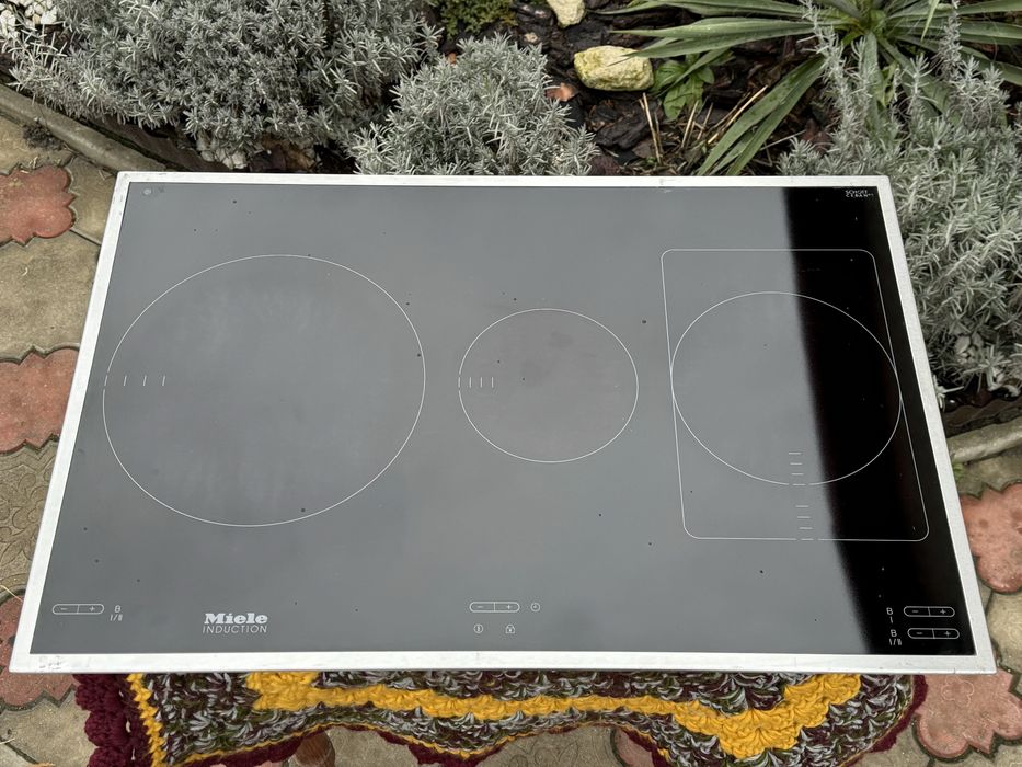 Miele km5958 індукційна поверхня Гарний стан 75/50