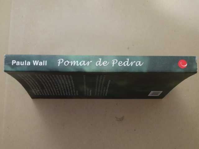 Pomar de Pedra de Paula Wall