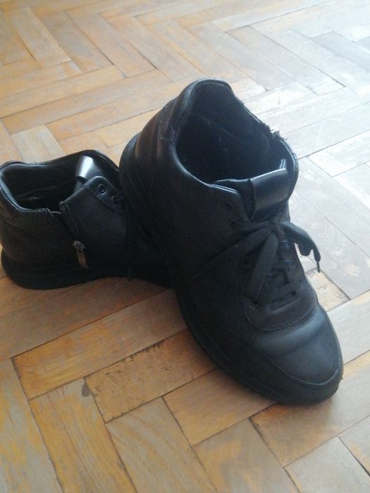 Зимові черевики 39 розмір