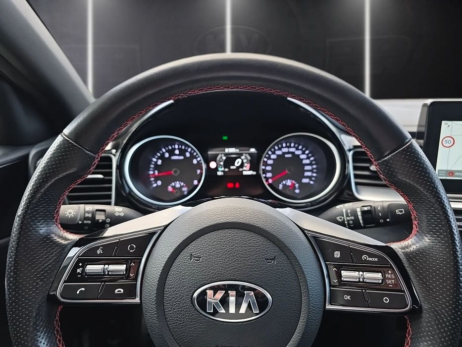Kia Ceed 1.6 T-GDI GT+SRF