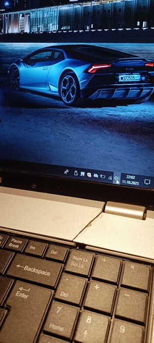 Medion laptop do internetu pracy nauki na prawo jazdy