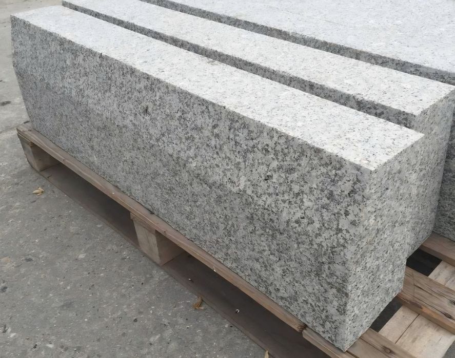 Krawężnik granitowy najazdowy