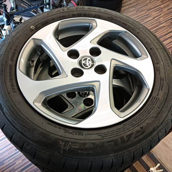 Koła letnie 15 calowe 4x100 Toyota Suzuki kia