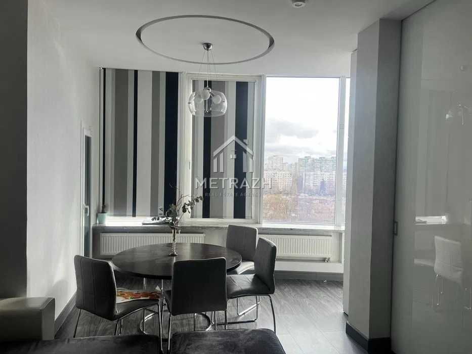 метро Бот.сад будинок бізнес-класу ЖК МИР   2к квартира 75м2 ( 12601)