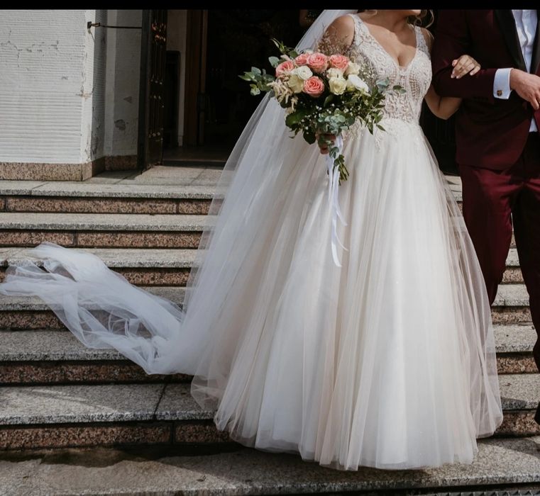 Suknia ślubna księżniczka