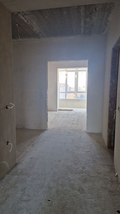 3 кімнатна на Нац Гвардії, Паркове містечко