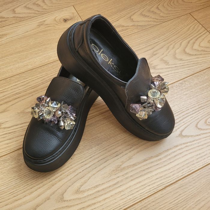 Buty Oleksy 39 czarne jak nowe