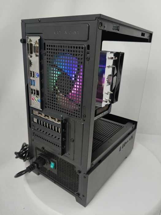 Komputer Gamingowy Ryzen 7 5700, RTX 5070, 32 GB,SSD,Win 11 Pro