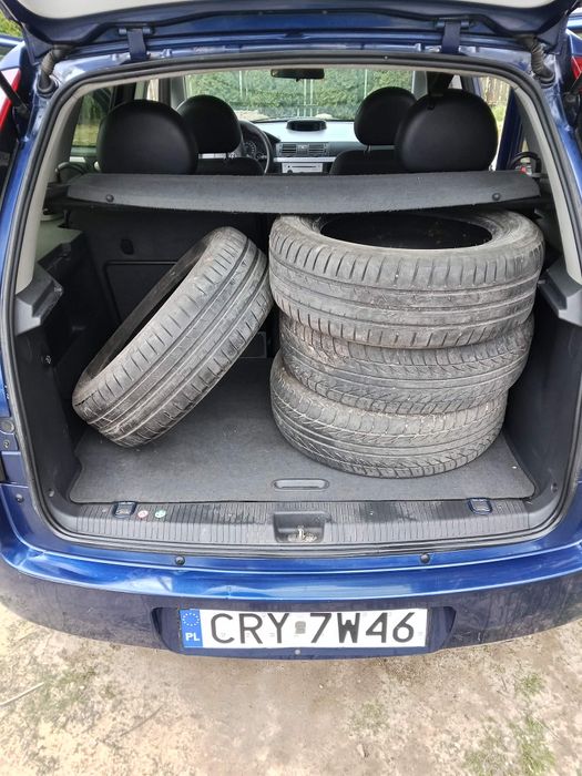 Opel Meriva 2004