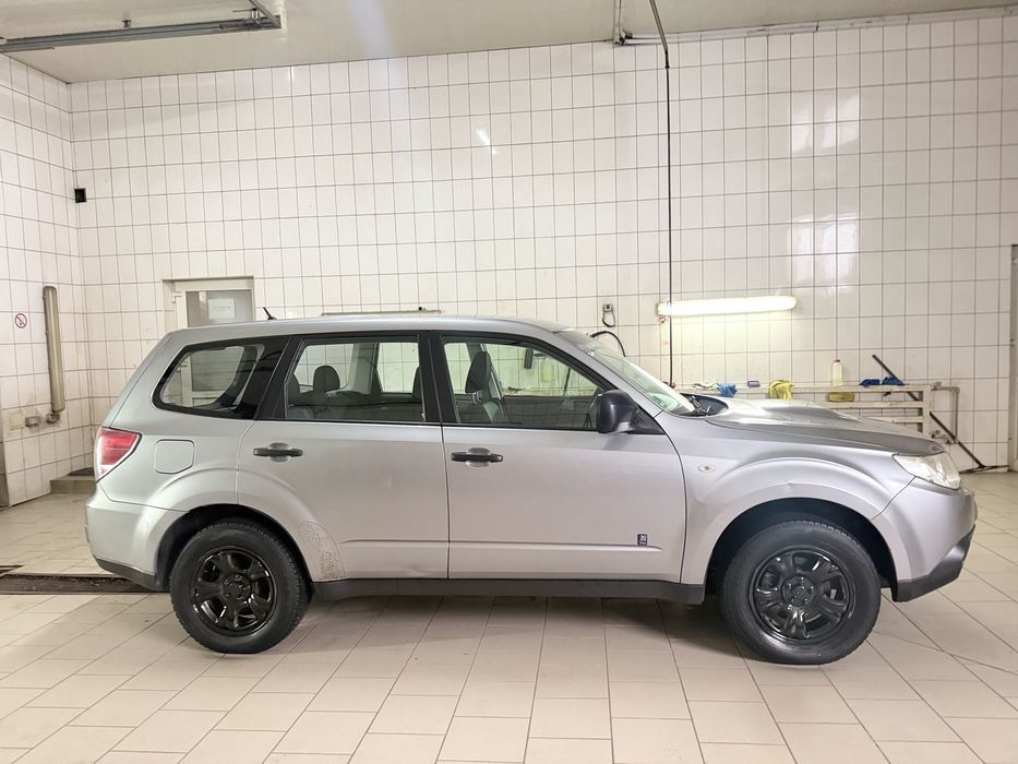 Subaru Forester 2011 Год  под растаможку