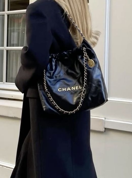 Torebka Chanel S22 black leather