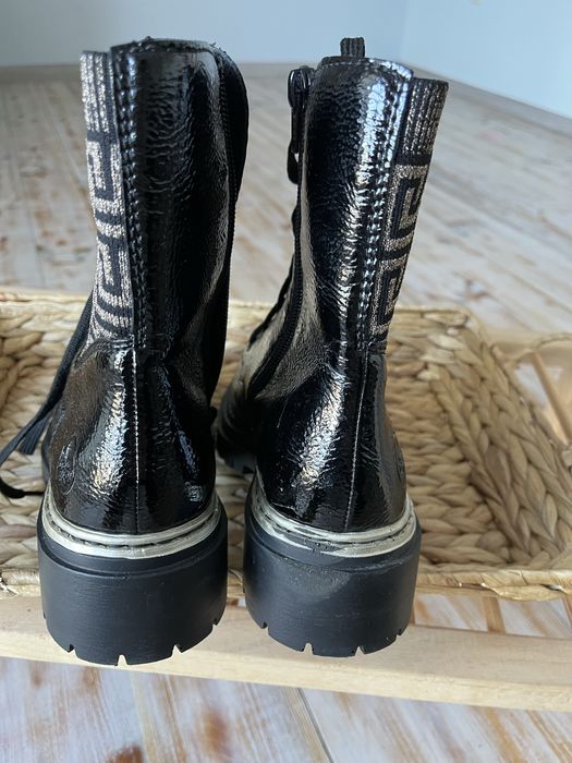 Ботінки rieker 39 рр ,нові  (дефект)