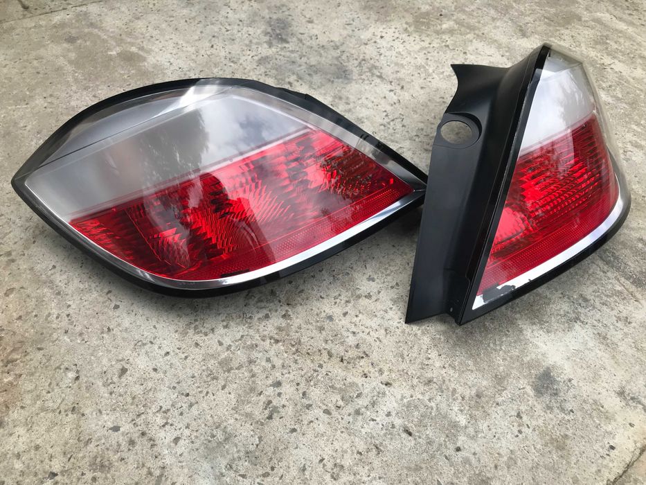 Задні стопи Opel Astra H хетчбек дорестайл