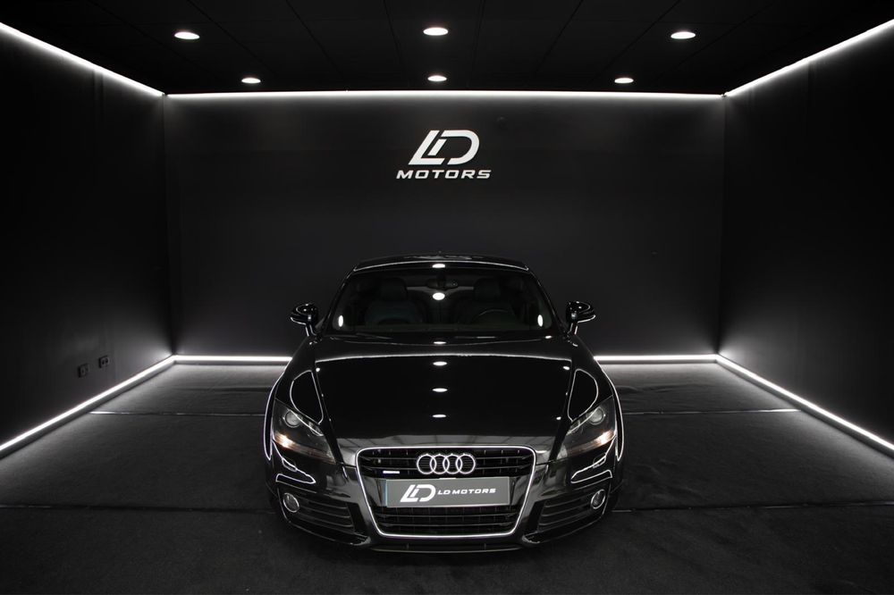 Audi TT 2.0 TDI 170 CV Ano 2012 ( Versao SLIne )