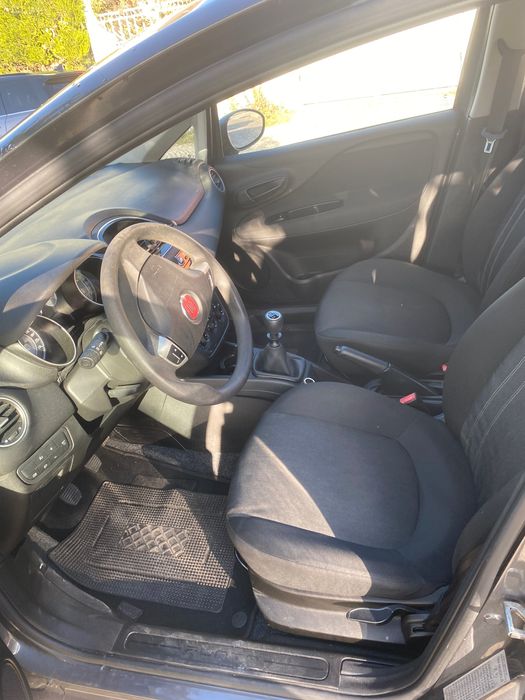 Fiat Punto 2015 - Impecável