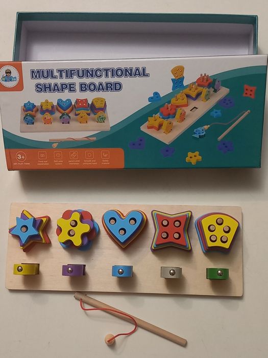 Дитячі пазли та іграшки