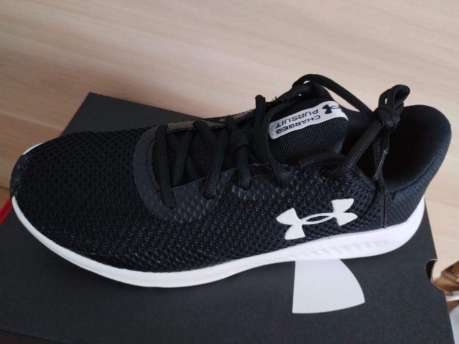 Under Armour Mężczyźni UA Charged Pursuit 3 r.42 oryginalne okazja