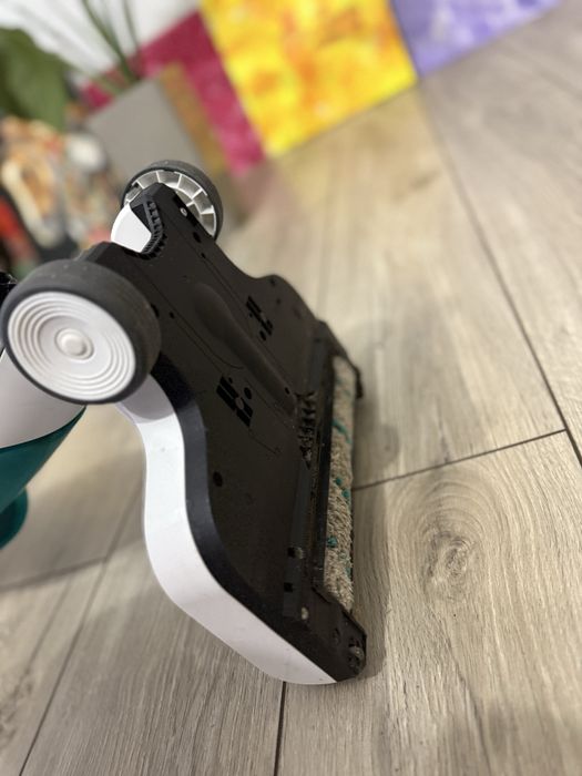 Акумуляторний миючий пилосос leifheit regulus aqua powervac 2в1