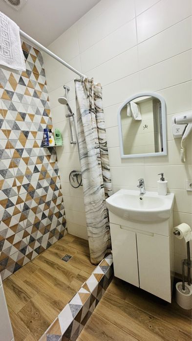 Погодино подобово центр , близько Оперний і Форум