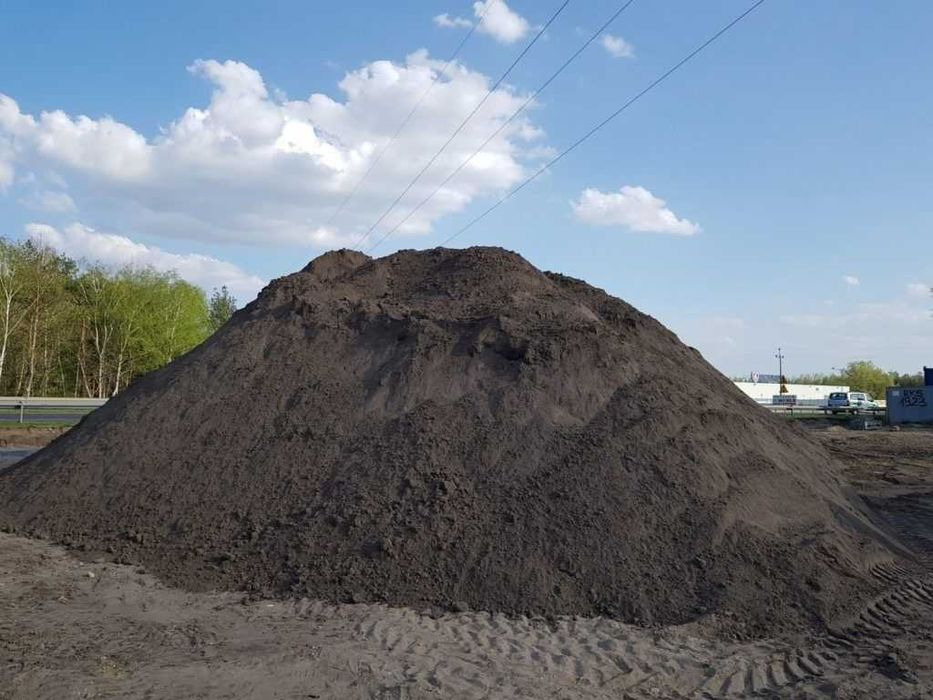 Ziemia ogrodowa przesiana
