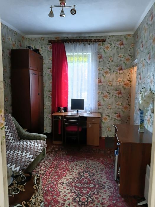 Продаж частини  будинку в центрі Житомира. Присутній торг.